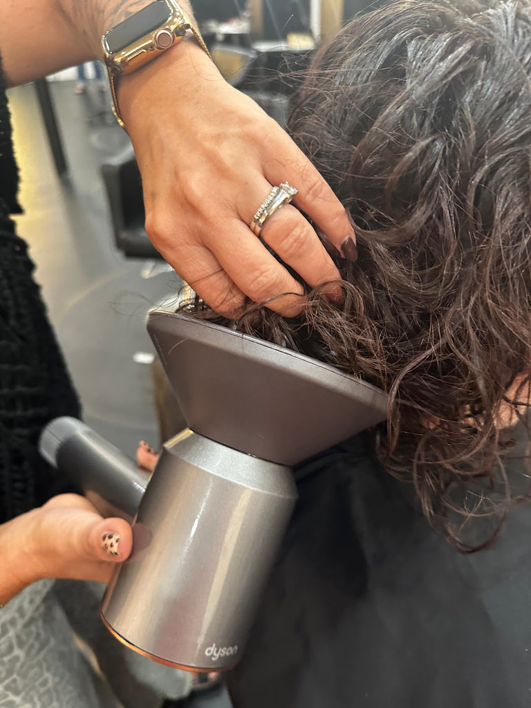 Why you should NEVER step outside with wet hair...